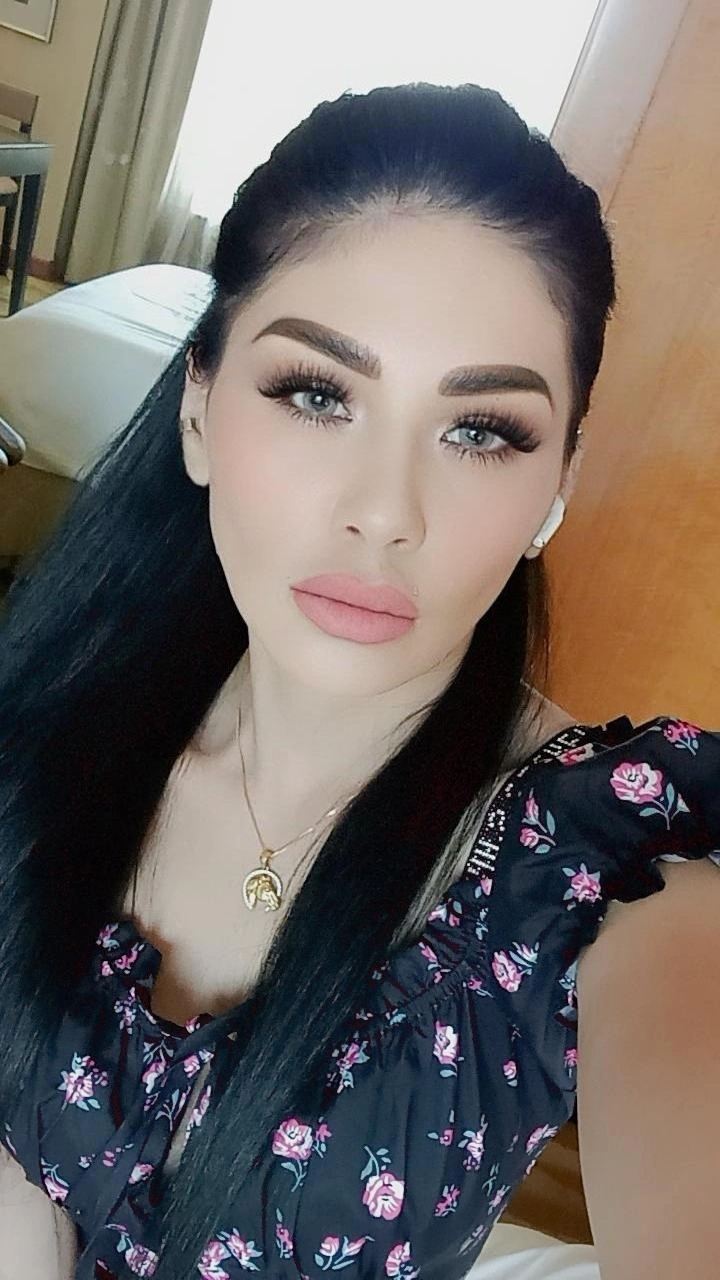 Call Girl service in Delhi